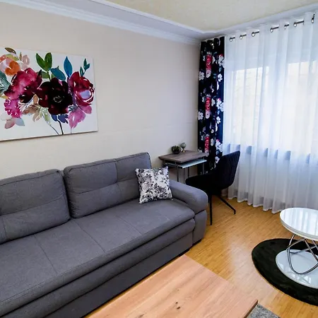Apartman Pannonia Osijek Exterior photo